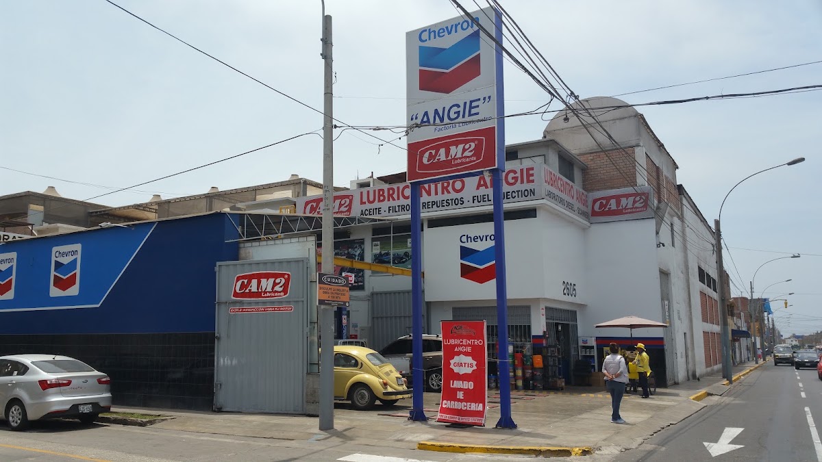Angie Factoria Lubricentro