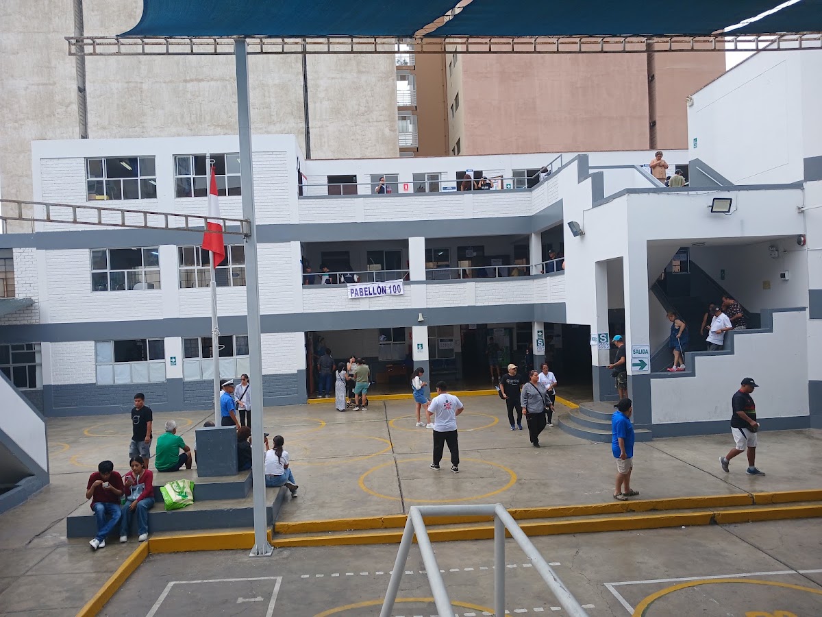 Colegio 1088 Francisco Bolognesi