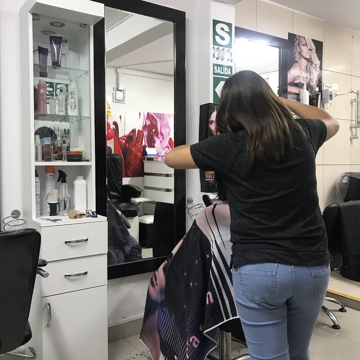 Delly Salon - Belleza Y Cuidado Persona