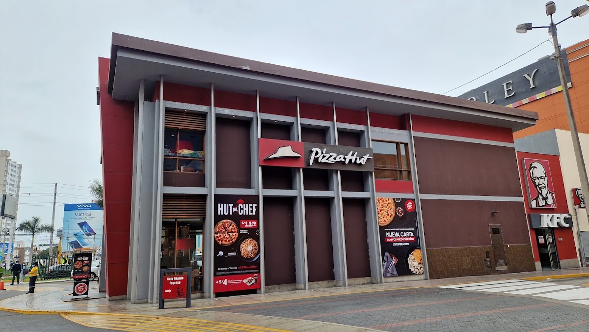 Pizza Hut 077 - San Miguel Ex