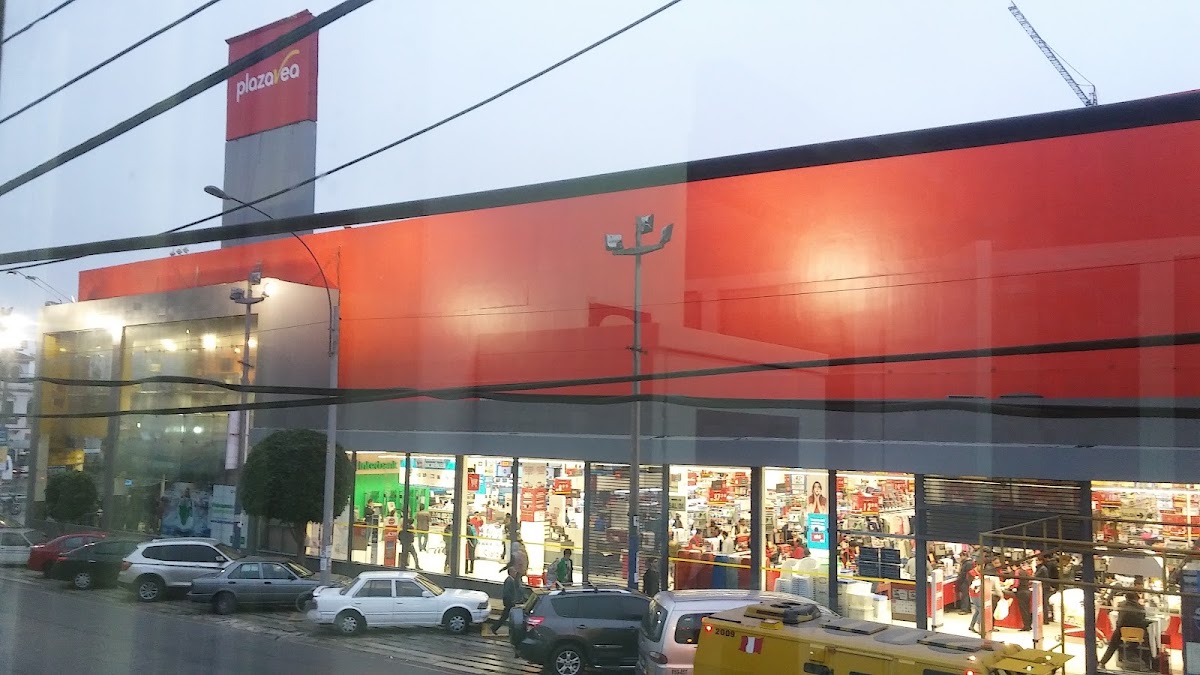 Plaza Vea