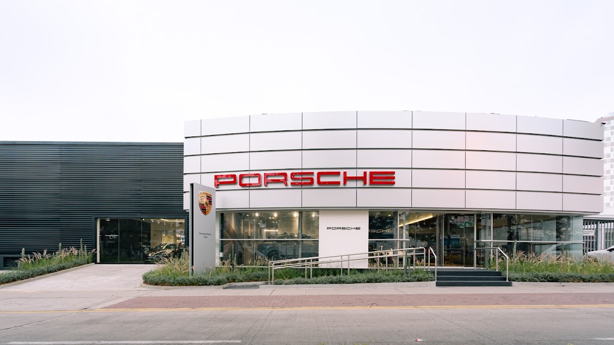 Porsche Center Lima
