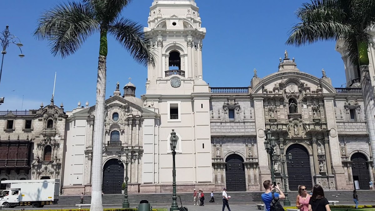 The Place Miraflores, Lima