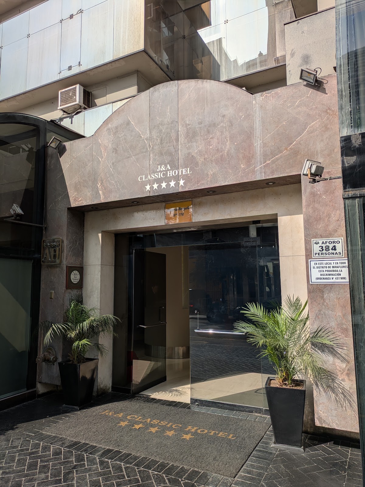 Thunderbird Hotels Pardo